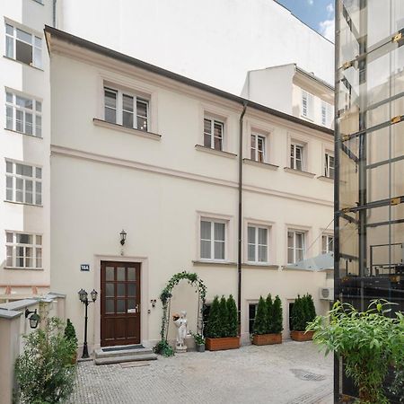 Prague Old Town Liliova Garden Hotel Bagian luar foto