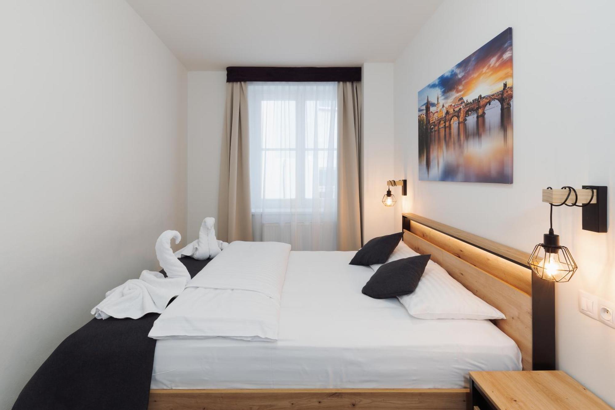Prague Old Town Liliova Garden Hotel Bagian luar foto